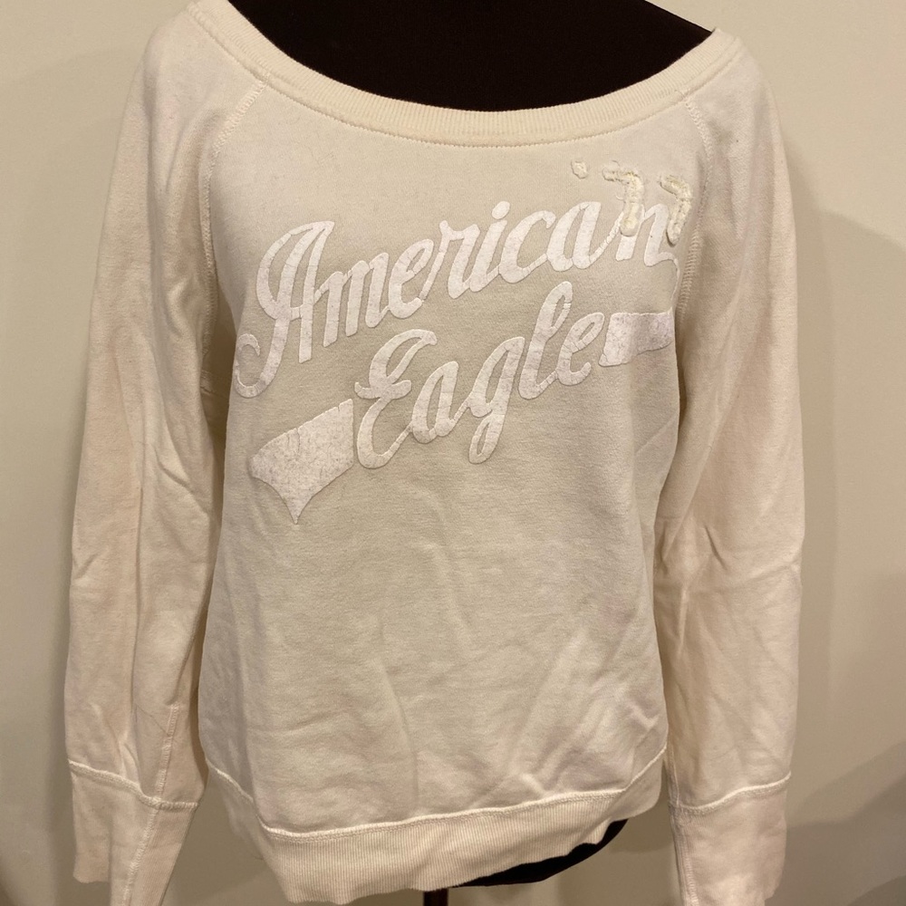 Comfy American Eagle Sweatshirt Scoopneck